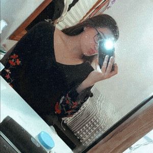 Meet your Posher, Skylar